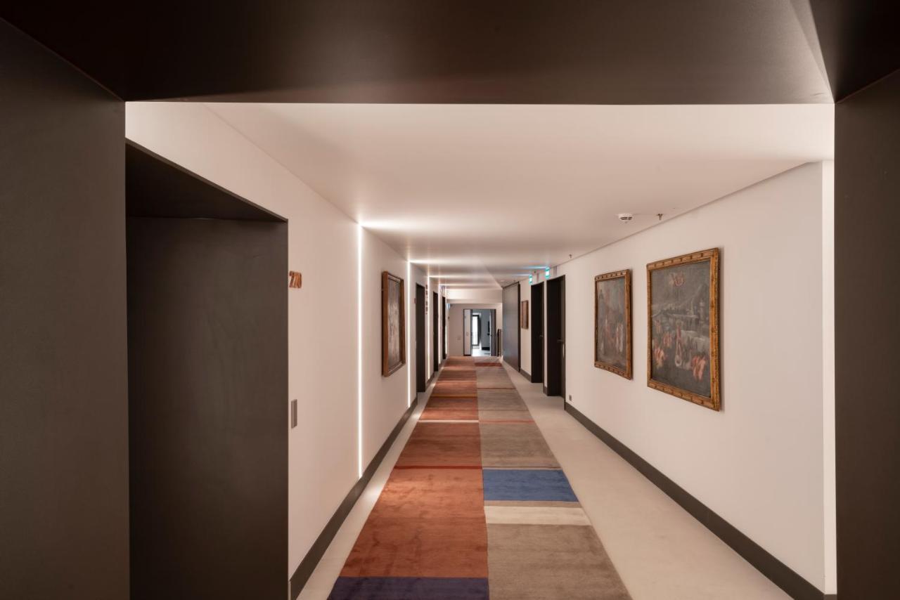 Parador De Turismo De León Esterno foto Corridor