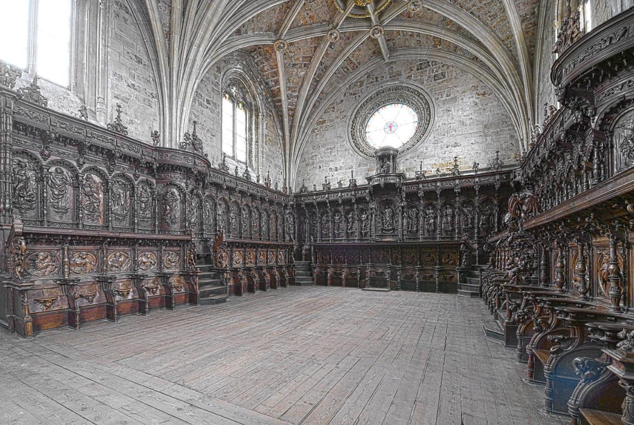 Parador De Turismo De León Esterno foto The chapter house